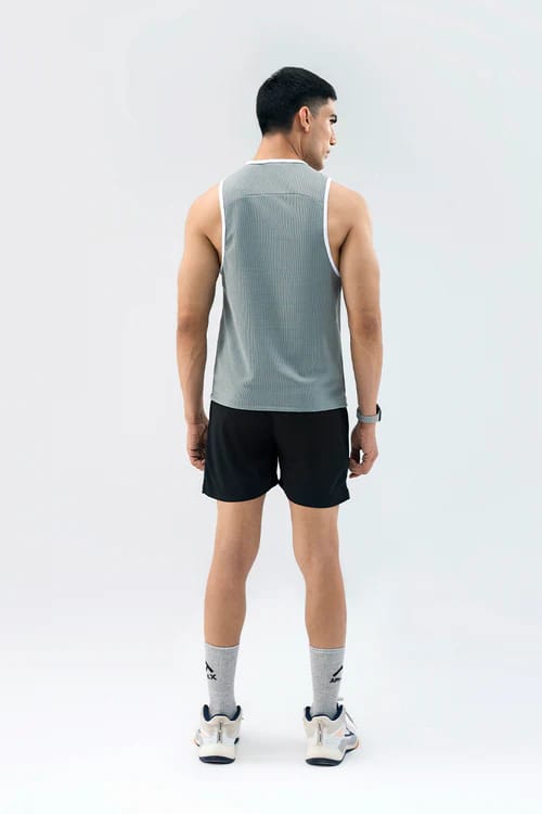 MEN’S PERFORMANCE TANK TOP image 2