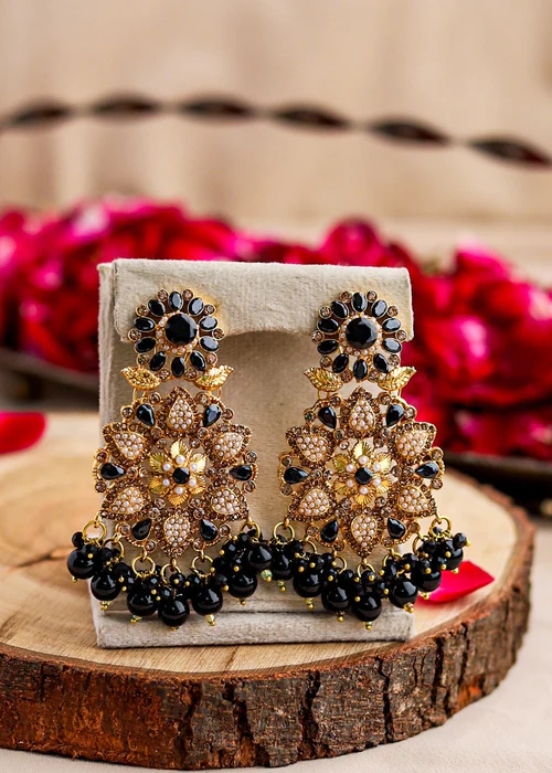 Royal Black Beaded Kundan Choker Set with Earrings & Tikka image 2